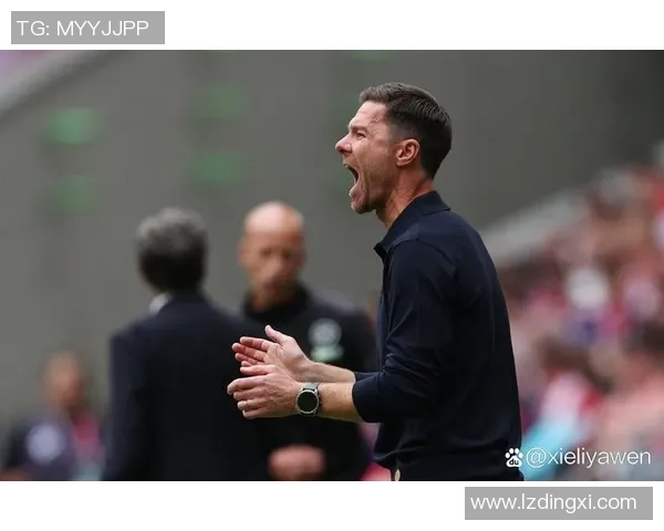 英超激战：马竞与皇马战成平局神扑时刻点燃全场激情