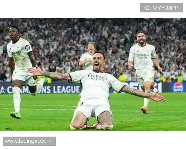 意甲赛场惊现冷门皇马以3-0战胜多特蒙德红牌事件引发全场热议