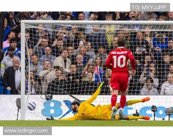 英超激战:那不勒斯险胜莱比锡乌龙球成比赛转折点精彩集锦回顾 英超激战:那不勒斯险胜莱比锡乌龙球成比赛转折点精彩集锦回顾