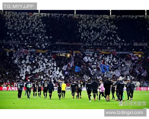 国王杯激战AC米兰狂胜那不勒斯五球乌龙球引发争议与全场沸腾 国王杯激战AC米兰狂胜那不勒斯五球乌龙球引发争议与全场沸腾